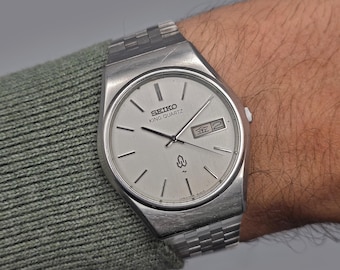 Seiko King Quartz 5856-8040 1978 Kanji Day Silver Dial Vintage