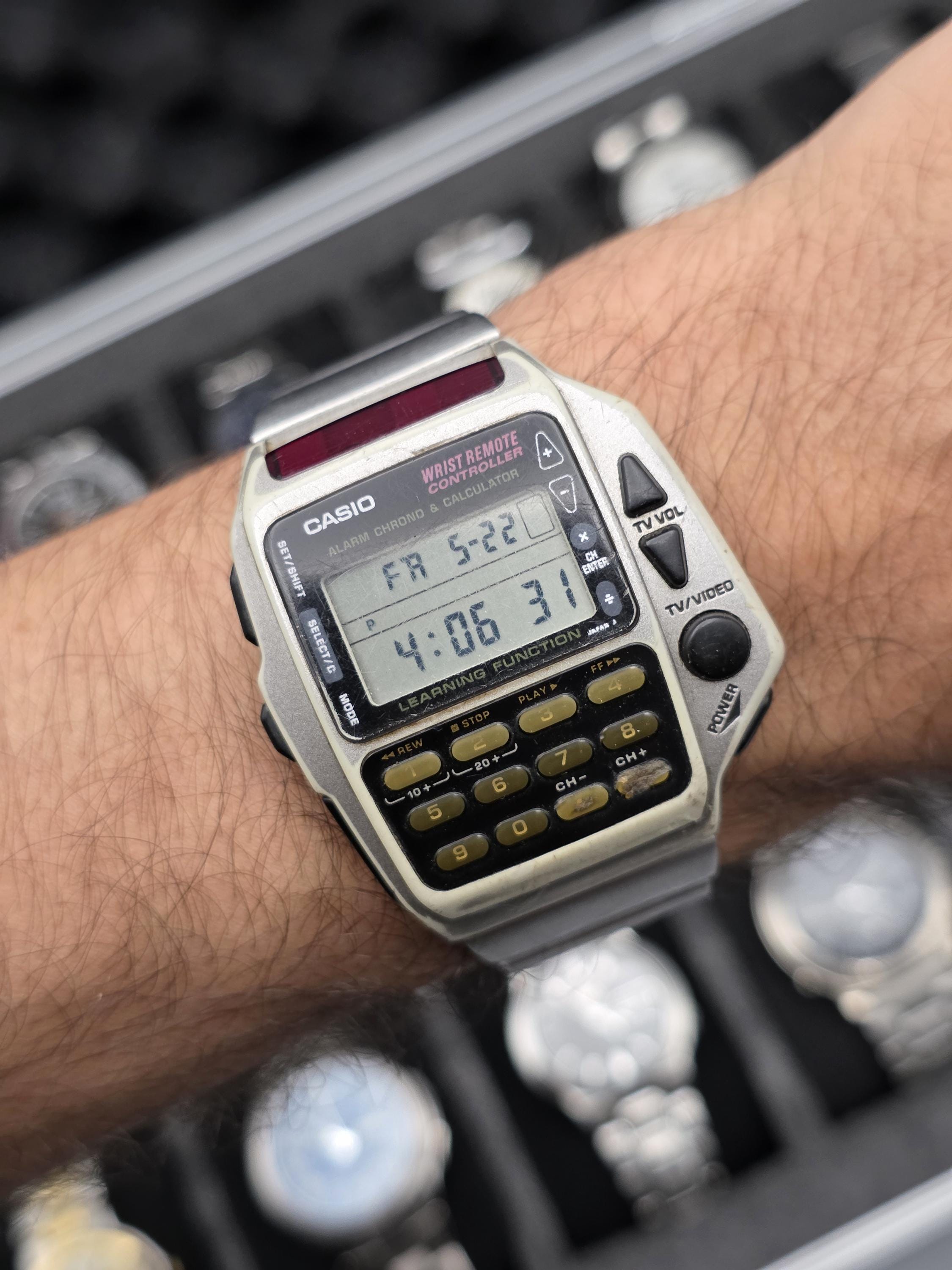 Vintage Casio CMD-40 1174 Wrist Remote Controller Digital Quartz