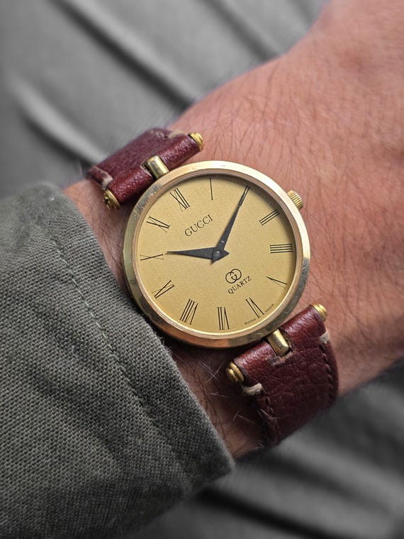 Vintage Gucci Quartz Gold Tone Designer Watch Champagne Dial  display picture 1
