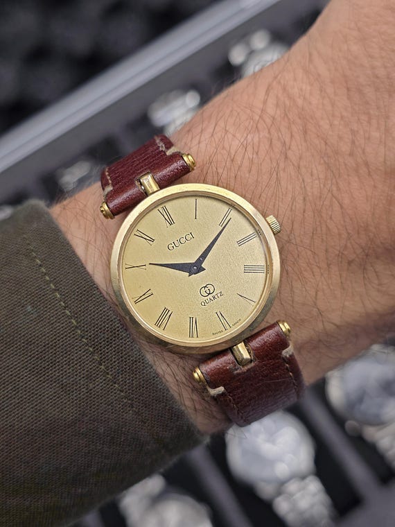 GUCCI ヴィンテージクォーツ腕時計 未使用品 Vintage Gucci Quartz Gold Tone Designer Watch Champagne Dial Swiss
