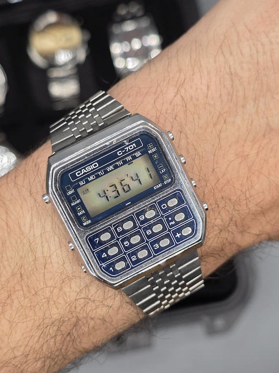 Vinatge Casio C-701 Module 133 Calculator Blue Dial Digital 1977