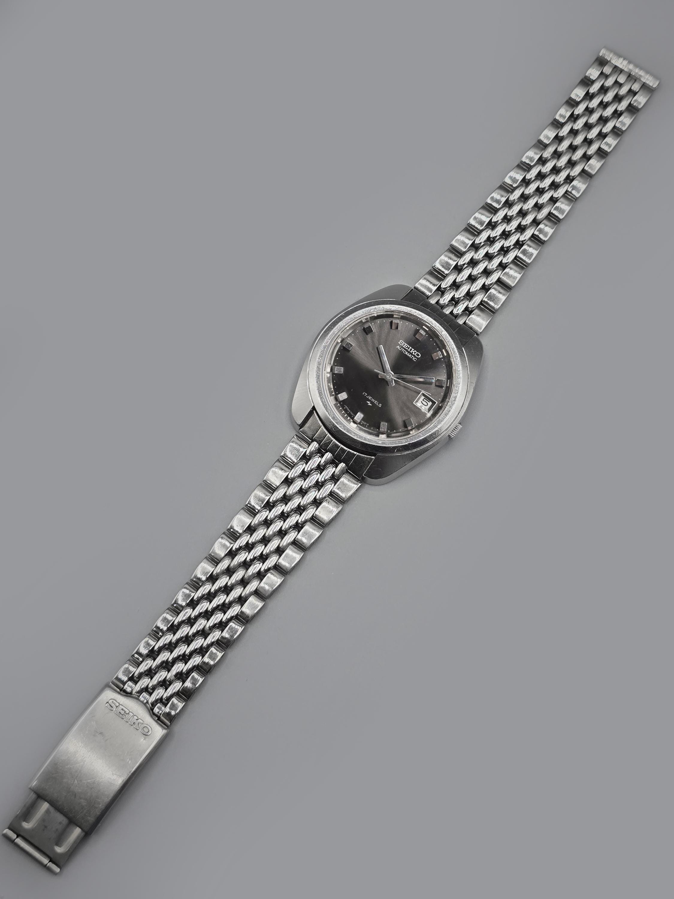 Vintage Seiko 7005-7030 Automatic Watch – 17 Jewels – Stainless