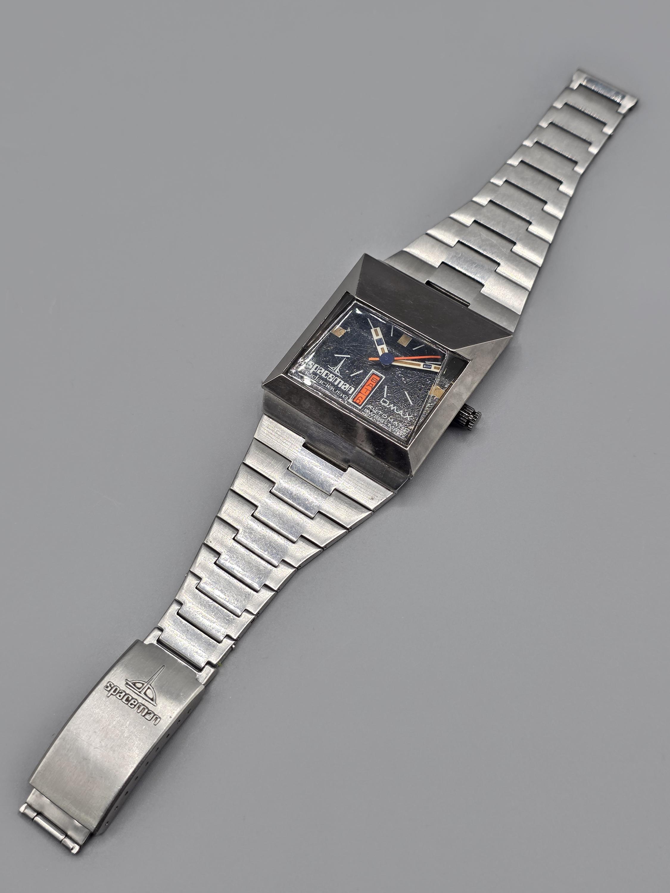 Vintage 1970s Spaceman Audacieuse Omax Day and Date Automatic