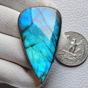 Wonderful Top Quality Pear Labradorite Blue Flashy Labradorite 100% Natural Labradorite Smooth Cabochon Gemstone Pear Shape 46X26X6MM[CT.64]