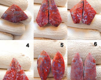 100 % naturlig röd mossagat, matchande ädelsten, premium handgjord polerad cabochon, blandad form och storlek, par. Används för att tillverka örhängessmycken.
