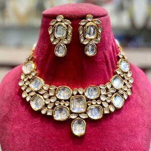 Traditional Kundan Necklace Set for Women & Girls Bridal Jewelry Set with Matching Earrings Ideal for Wedding, Festivals Party Wear, Gifting