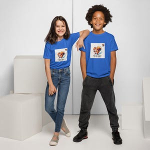 Funny ADHD Shirt – “I’m Not Easily Distracted... Oh Look, a Squirrel!” | Lighthearted Mental Health Awareness Tee | Cartoon Squirrel Design