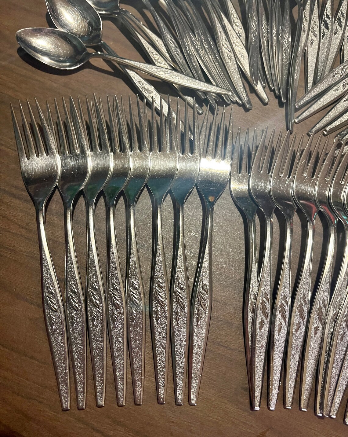 MCM Flatware Community Stainless Woodmere Silverware Set of 77 Pieces