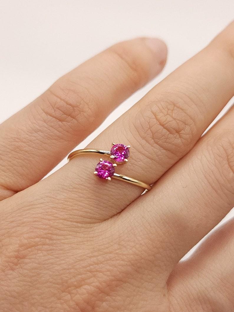 Skapad rubinring, rubinring med 2 stenar, fin rubinring med ädelsten, ring med födelsesten i juli, sista minuten-present till henne, minimalistisk justerbar ring, bild 2