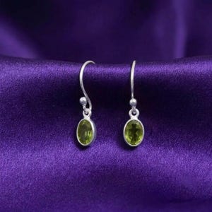 Peridot Gemstone Drop Dangle Earring, 925 Sterling Silver Handmade Tiny Earrings