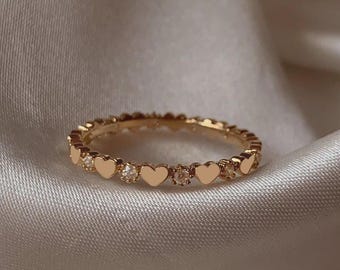 Minimalistische hartvormige en ronde CZ-trouwring, verguld, stapelbare zilveren ring voor haar