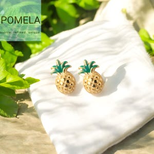 Golden Pineapple Stud Earrings, 925 Silver Fruit Jewelry, Tropical Earrings, Tropical Pineapple Jewellery Gift for Her, Cute Summer Earrings
