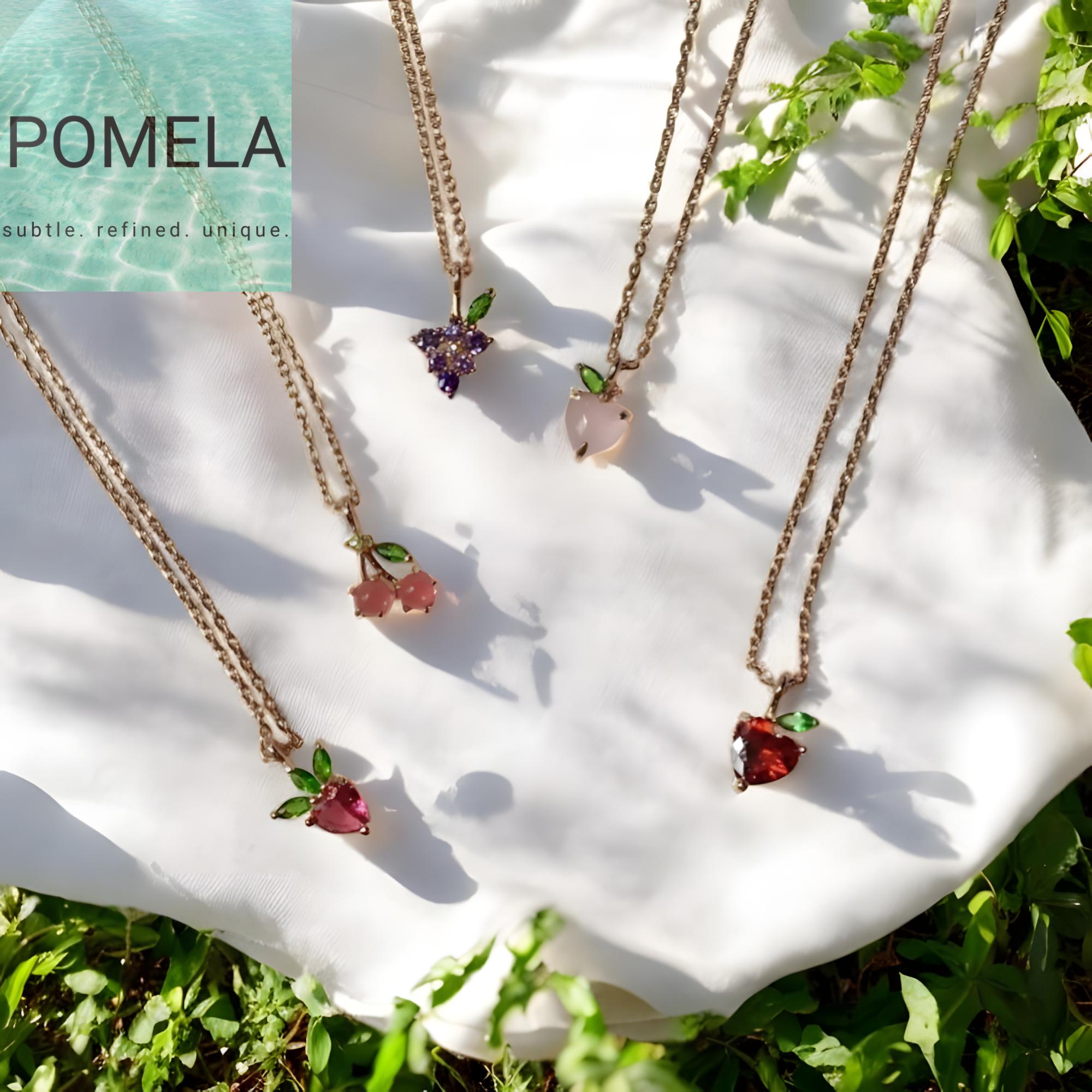 Strawberry necklace - Etsy 日本