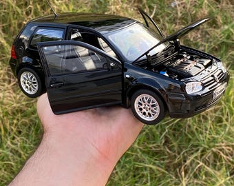 Volkswagen Golf 4 R32 1:43 Solido Black - Etsy