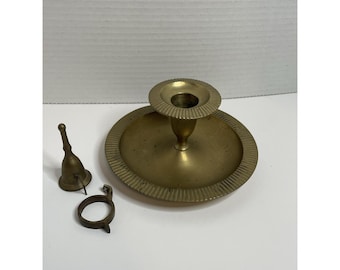 Vtg Commodore Solid Brass Chamber Round Base Świecznik z Gaśnicą