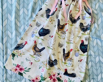 Boutique vintage style Easter Chicken Farm girl Pillowcase Dress sizes 18M - 8 Years