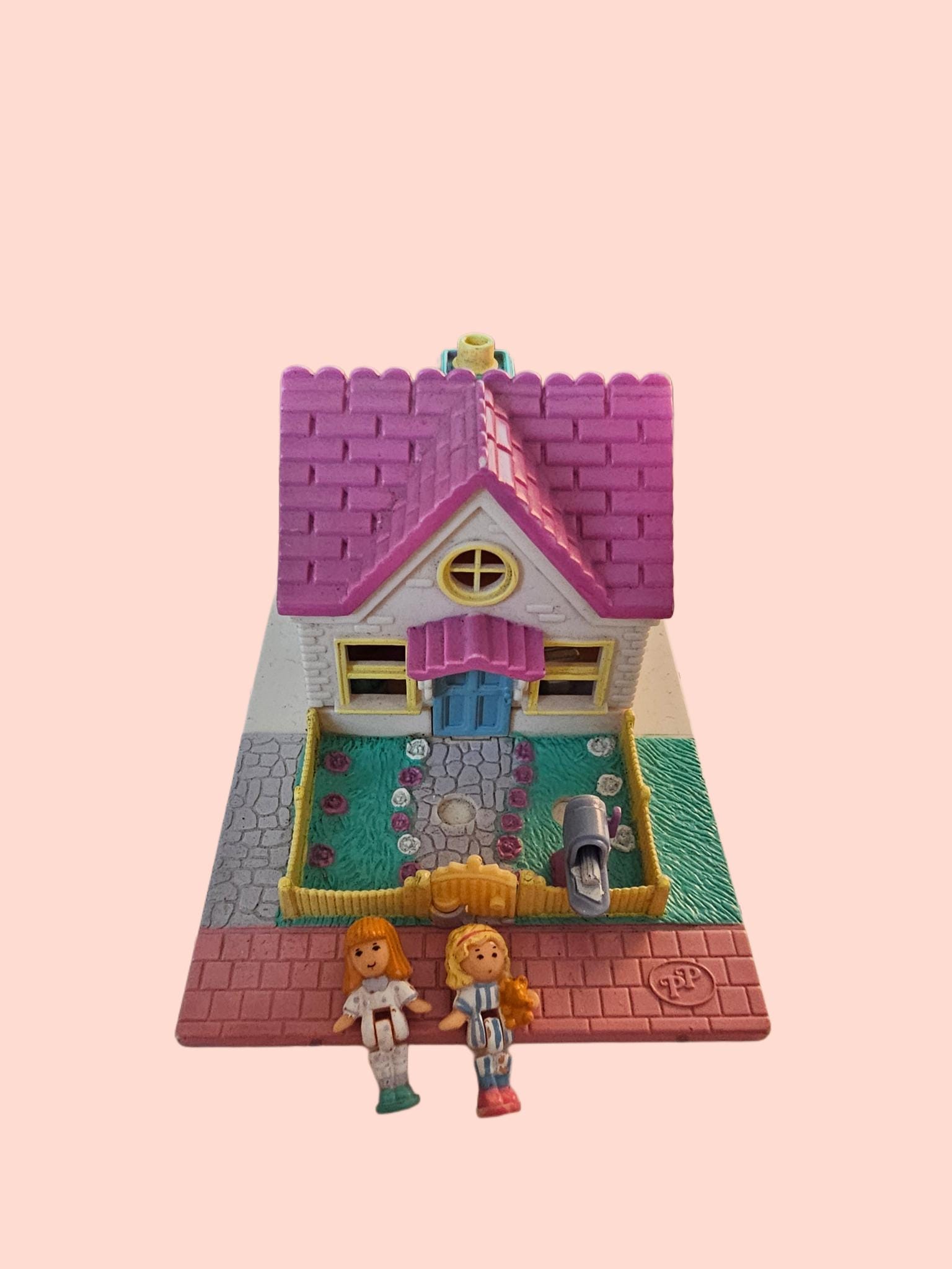 100% Complete Polly Pocket Cosy Cottage – Bluebird 1993 – Miniature Girl Doll Playset - Cottagecore 90s Collectible or Perfect Gift