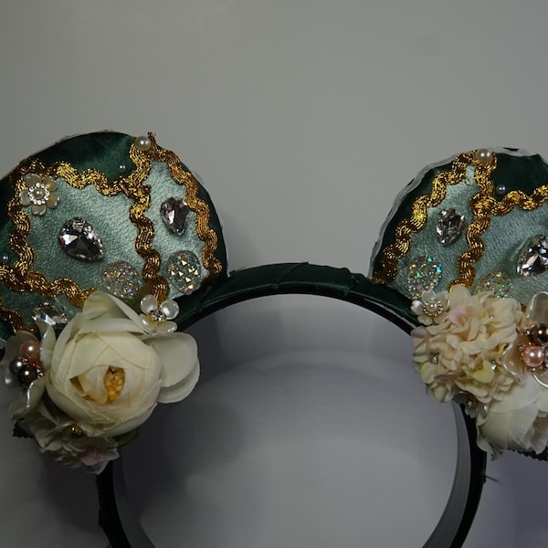 Tiana Grün inspiriert Minnie Maus Ohren