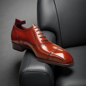 New Men&#39;s Handmade Brown Leather Cap Toe Lace Up Formal Oxford Brogue Shoes