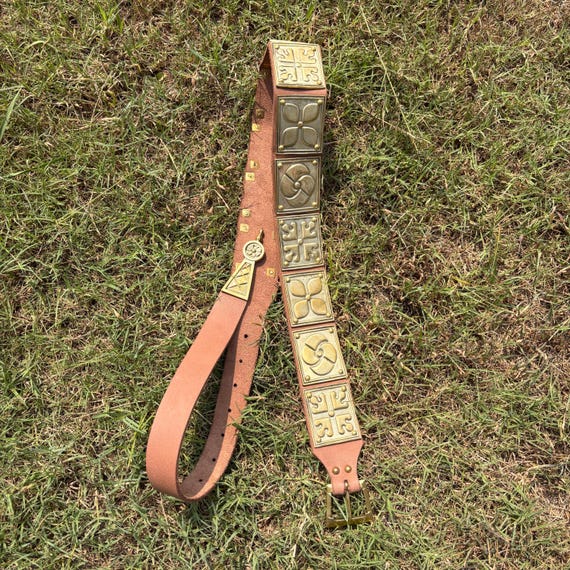 Vintage Leather Belt Handmade with Brass Colored details The Kentucky Belt – Clayton & Crume main image 4