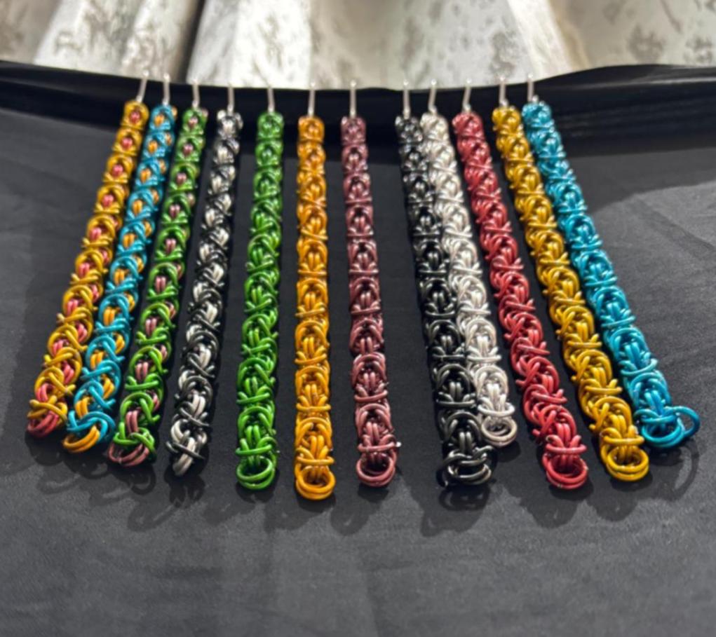 ハンドメイドのアルマイト加工アルミニウム製ビザンチンチェーンメイル