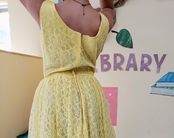Vintage 1950s Yellow Lace Party Dress; Tea Length; Small; Excellent Condition; Sunshine