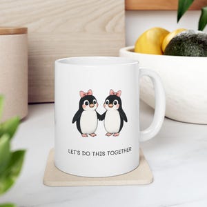 Tasse für HLW Lesbische Jahrestag Geschenk, HLW Liebe Geschenk, Kaffeetasse, Liebe Geschenk für Freundin Frau, queer sapphic Paare Geschenk für Freundin Frau
