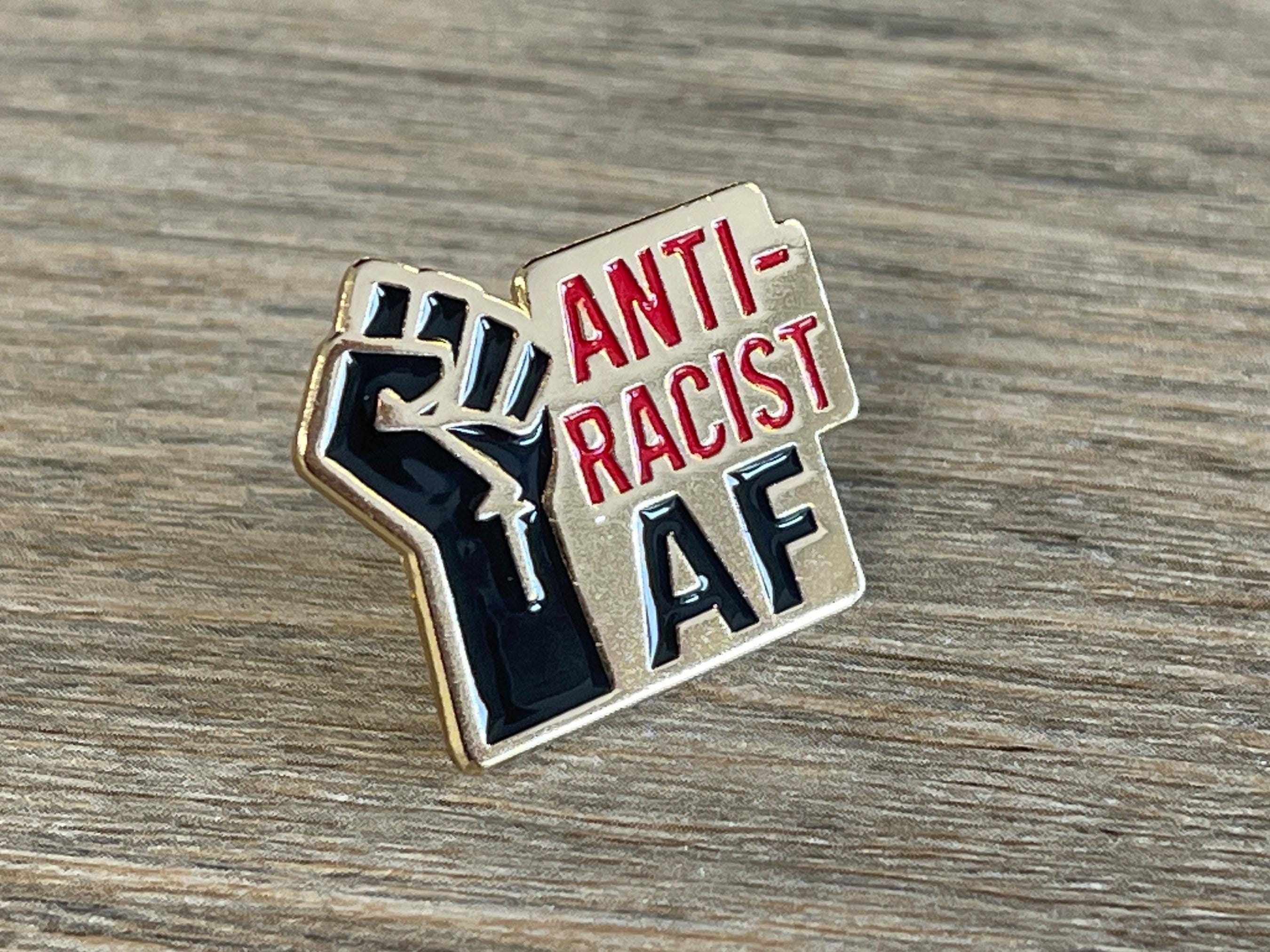 Spilla Badge Black Lives Matter - Pugno Per I Diritti Delle Minoranze Etniche