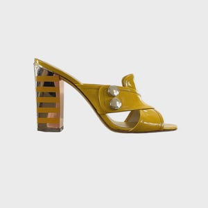 Marc Jacobs patent leather sandals
