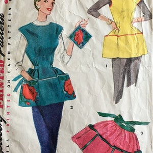 1950&#39;s Apron, Half Apron and Pot Holder Vintage Sewing Pattern Simplicity 4492 Size Medium Bust 34-36 RF0087