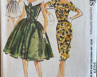 1950's Scoop Neck Dress Vintage Sewing Pattern McCall’s 5039 Bust 31.5 RF0300