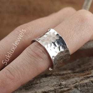 925 Sterling Silver Wide Band Ring, Hammered Silver Cigar Band Ring for Women, Bold Statement Ring, Chunky Concave Ring, Gift for Her