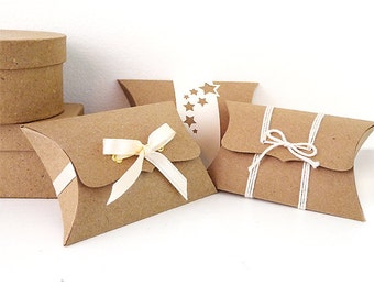 Pillow Boxes, Small, 12 unique wedding favor boxes, DIY jewelry packaging, thumb drive box, product packaging, gift box