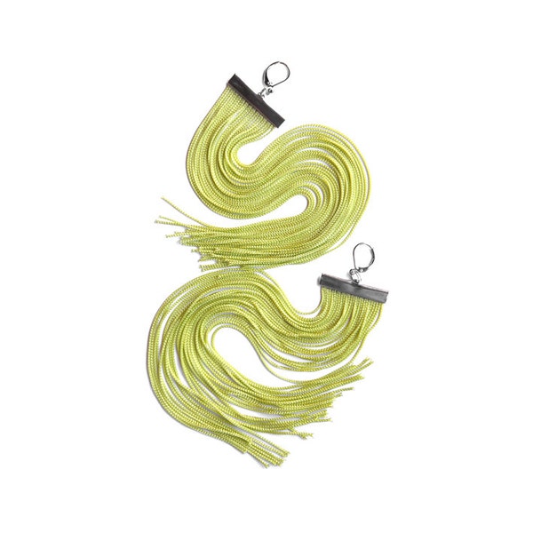 Lime lange Fransen Earrings.Light grün Dangles.Acid grün Schulter Dusters.Android grün Chandeliers.Bright Apfelgrün sehr lange Ohrringe
