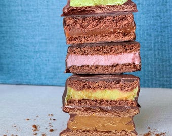 Gourmet Alfajores - (4) Handmade Chocolate Sandwich Cookies, Miami Gift Box