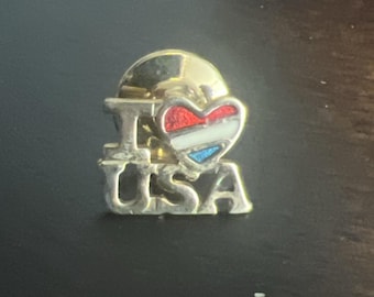 I Heart Love USA Tie Tack Lapel Pin Avon 1981 Vtg