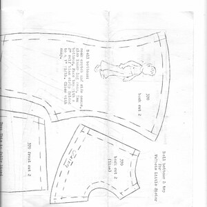 Puede incluir: Un patrón de dibujo en blanco y negro para la parte inferior y superior de una muñeca. El patrón incluye instrucciones para coser la prenda. El texto dice "Boll bottoms & top for Velhets Little Sister".