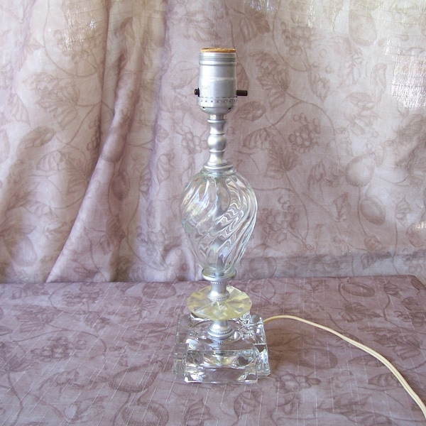 Vintage clear stacked glass lamp mid-century.  R203-1.