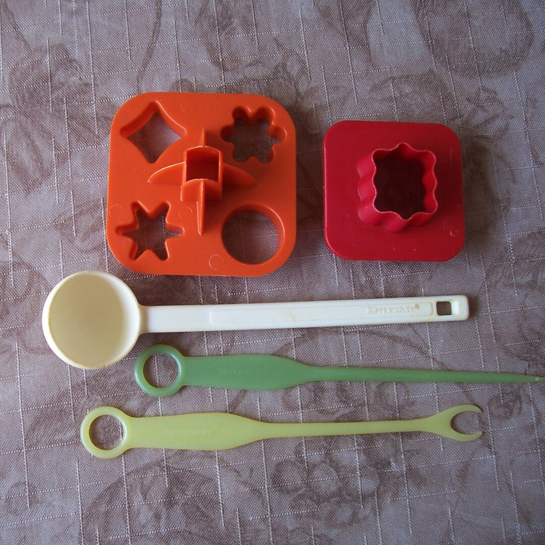 Vintage Group of 5 Assorted Tupperware Party Game Giveaways. T4670. Etsy