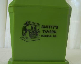 Vintage avocado green plastic salt and pepper shaker with advert.  B427-.10.