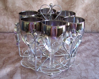 Vintage Mid-Century Modern silver fade 6 goblets in chrome rack.  B568-5.