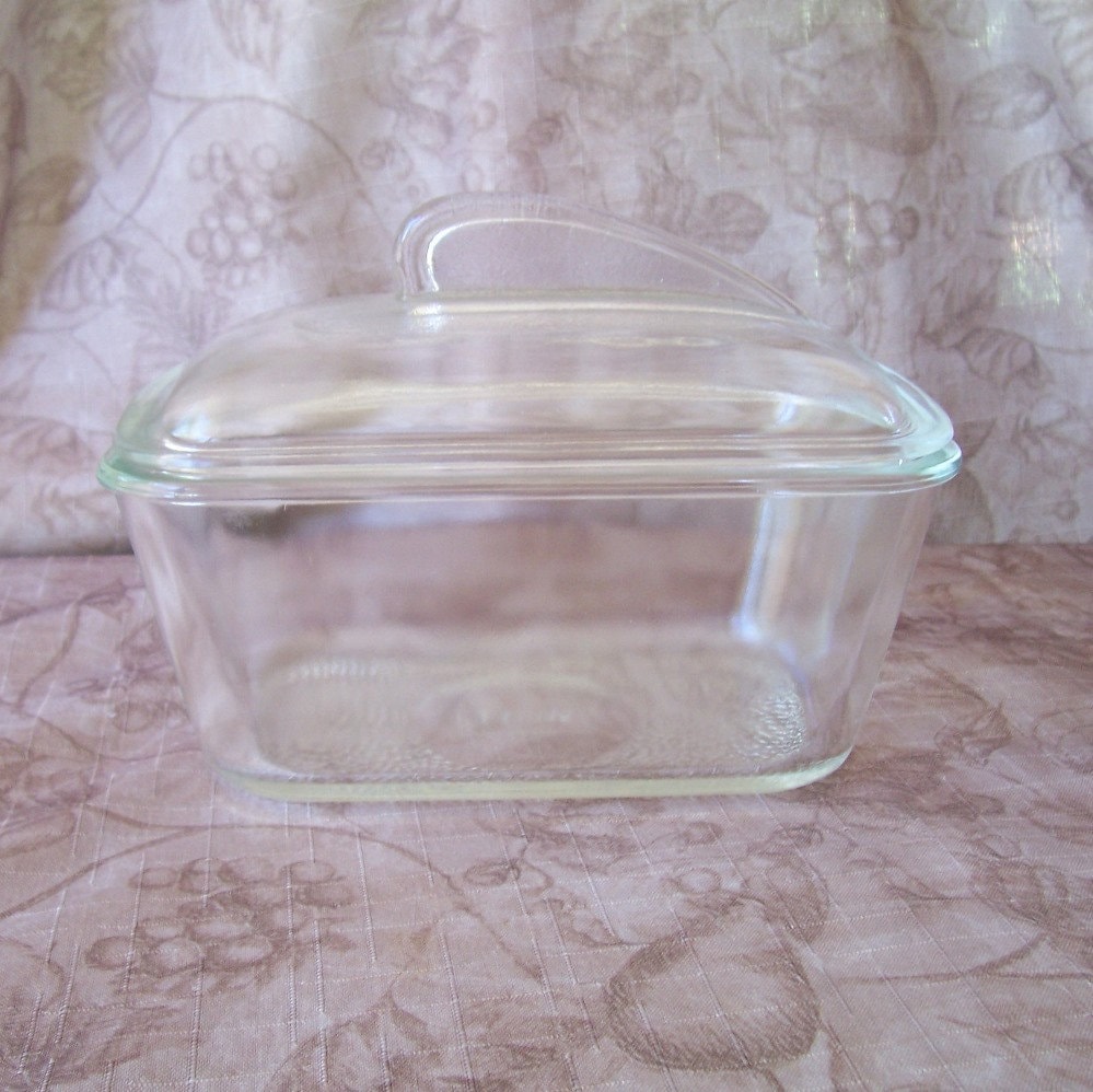 Vintage 1950s Glasbake Clear Casserole Baking Dish Refrigerator