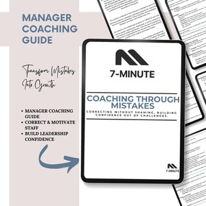 Op de afbeelding: Een wit en zwart Manager Coaching Guide met de tekst "Transform Mistakes Into Growth". De gids bevat de onderwerpen: Manager Coaching Guide, Correct & Motivate Staff en Build Leadership Confidence.