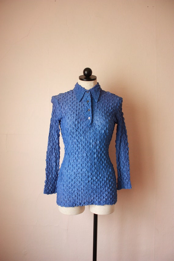 70s Popcorn Blouse Dagger Collar Periwinkle Popove