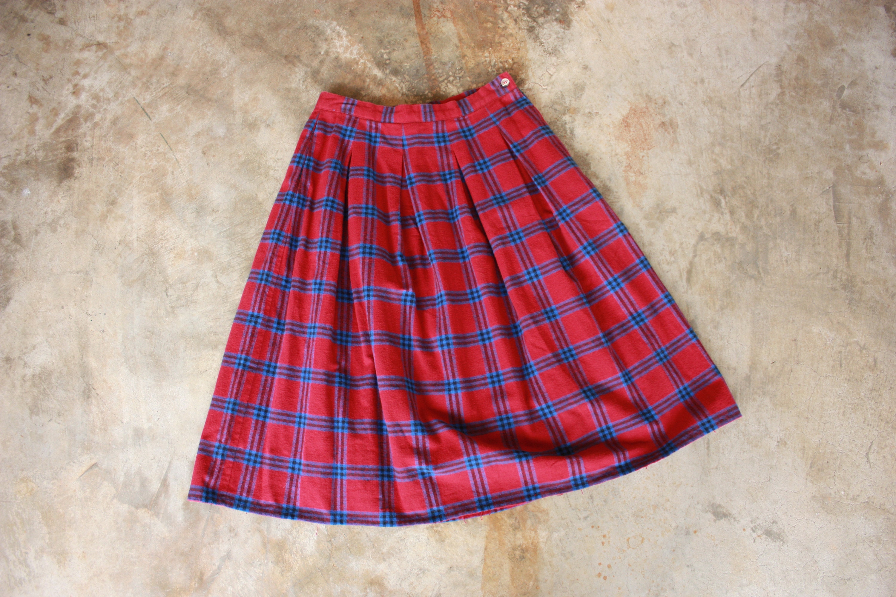 2420287340160426575 image