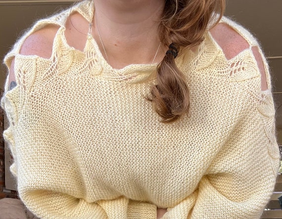 80s Hand Knit Cutout Sweater Cream Batwing Sleeve… - image 2