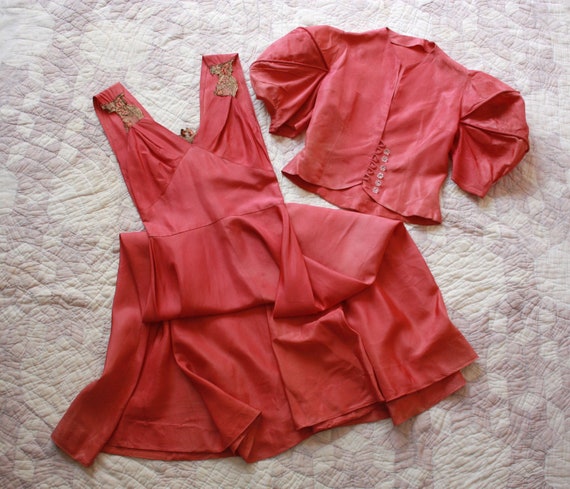 30s Pink Silk Bias Cut Gown with Puffed Shoulder B