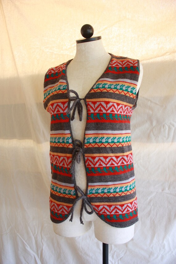 70s Deadstock Fair Isle Sweater Vest Tie Front Si… - image 3