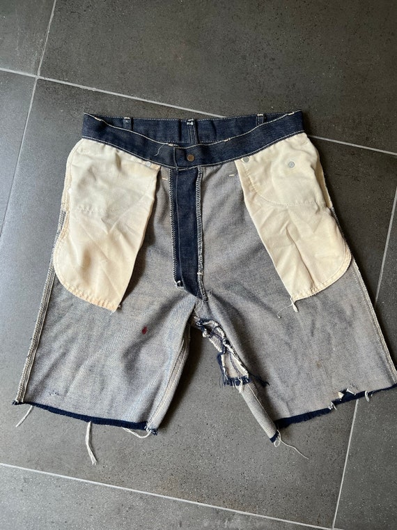 70s Distressed Levis Dark Wash Cutoff Jean Shorts… - image 8