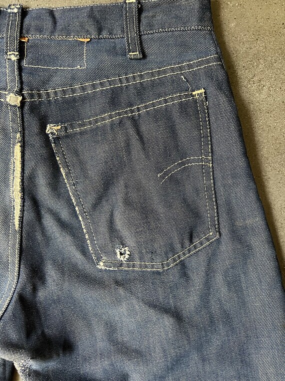 70s Distressed Levis Dark Wash Cutoff Jean Shorts… - image 6